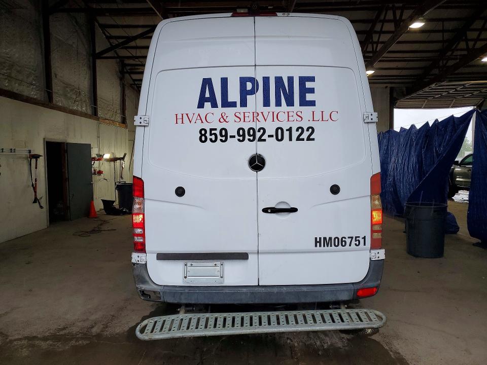 2011 Mercedes Benz Sprinter მანქანა იყიდება აუქციონზე, vin: WD3PE8CB2B5569279, აუქციონის ნომერი: 56307376