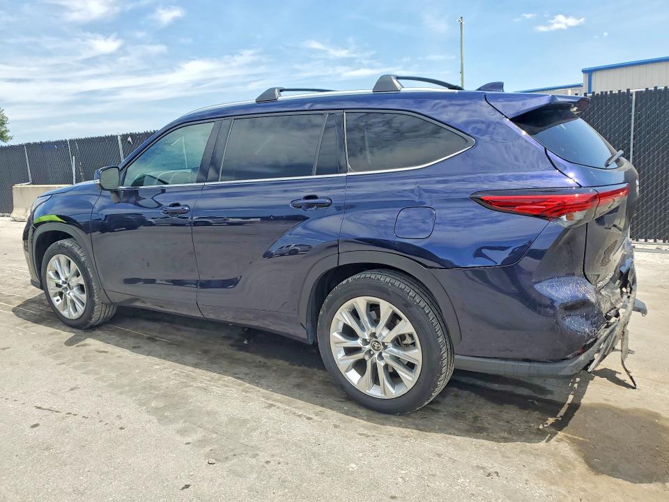 56739386 :رقم المزاد ، 5TDYZRAH7MS527876 vin ، 2021 Toyota Highlander مزاد بيع