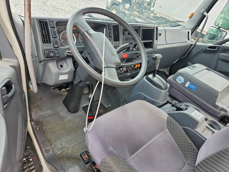 58494686 :رقم المزاد ، 54DK6S161KSG00926 vin ، 2019 Isuzu Ftr مزاد بيع