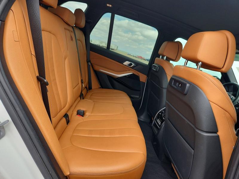 Продажа на аукционе авто 2021 Bmw X5, vin: 5UXCR6C05M9H23332, номер лота: 57380436