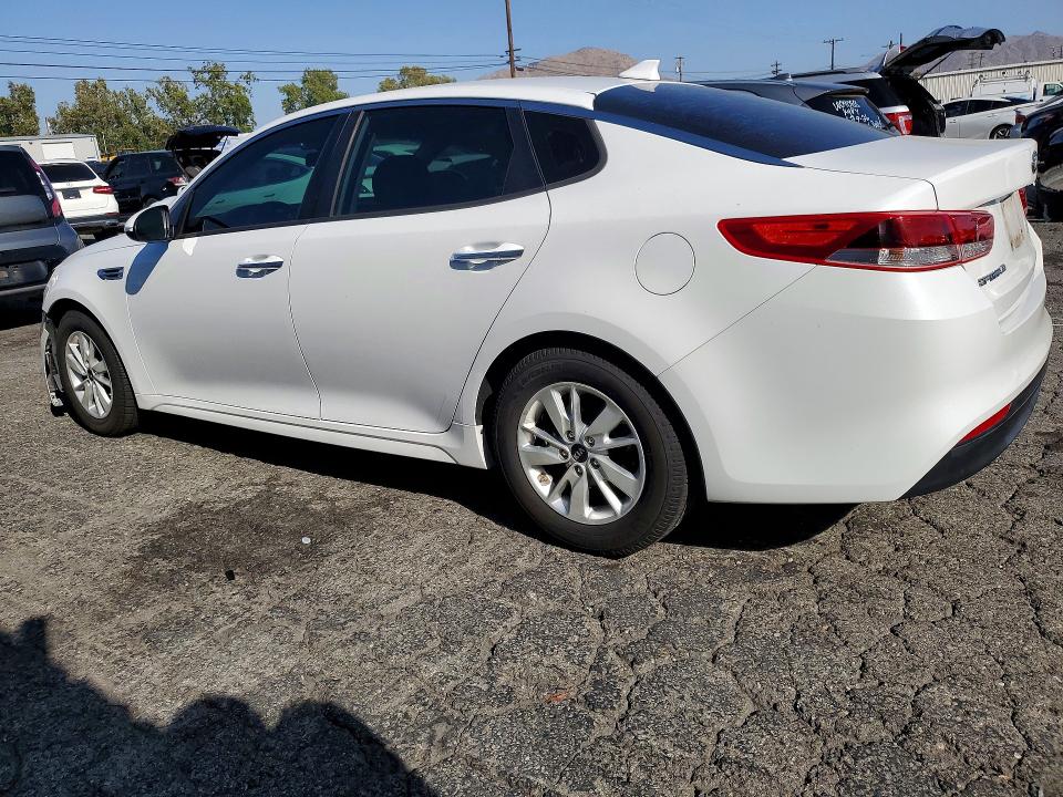 2016 Kia Optima მანქანა იყიდება აუქციონზე, vin: 5XXGT4L3XGG120593, აუქციონის ნომერი: 55459116