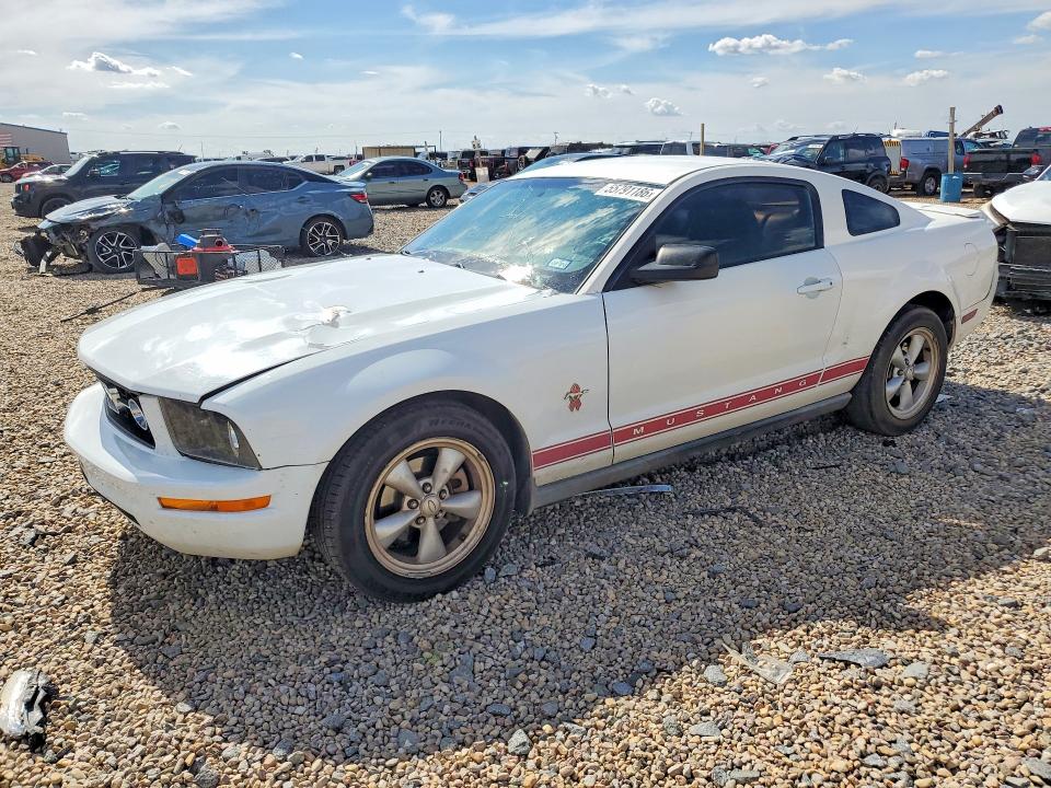2008 Ford Mustang მანქანა იყიდება აუქციონზე, vin: 1ZVHT80N485102076, აუქციონის ნომერი: 55791186