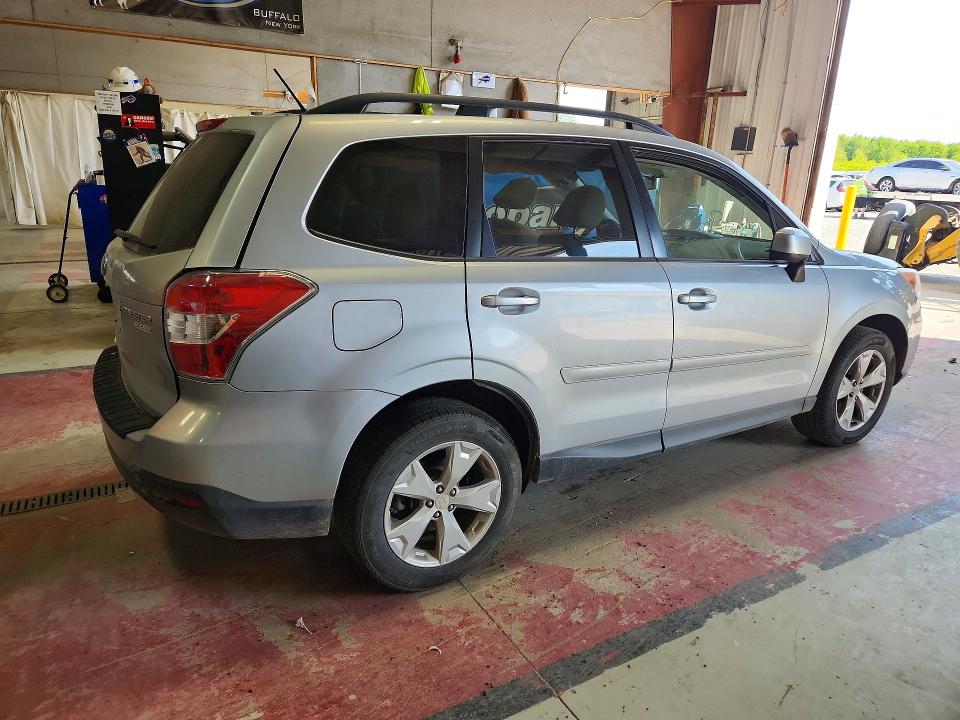 Продажа на аукционе авто 2015 Subaru Forester, vin: JF2SJAFC6FH561568, номер лота: 55912016