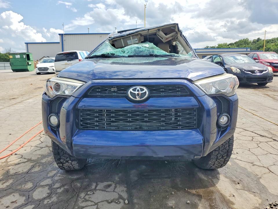 58912896 :رقم المزاد ، JTEBU5JRXH5432841 vin ، 2017 Toyota 4runner مزاد بيع