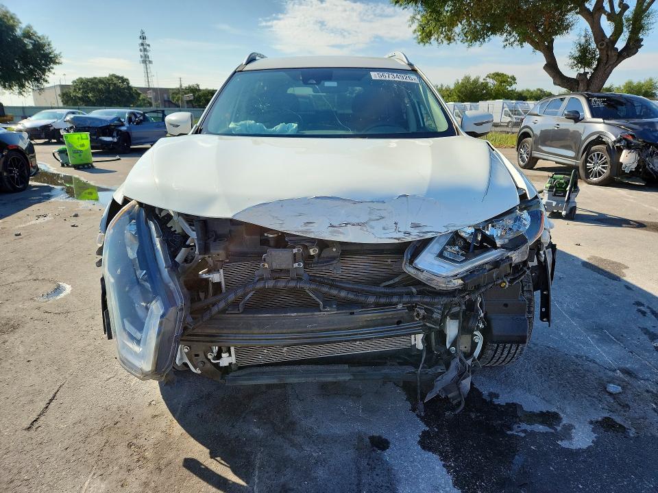 56734926 :رقم المزاد ، 5N1AT2MTXKC710807 vin ، 2019 Nissan Rogue مزاد بيع