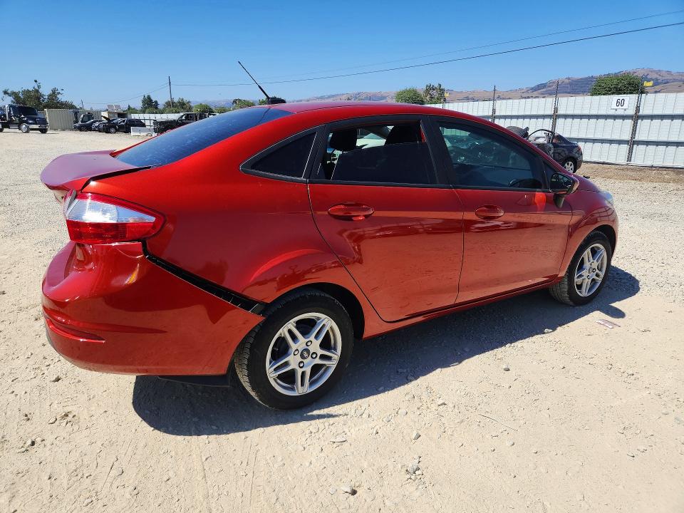 2018 Ford Fiesta მანქანა იყიდება აუქციონზე, vin: 3FADP4BJ6JM112302, აუქციონის ნომერი: 58965796