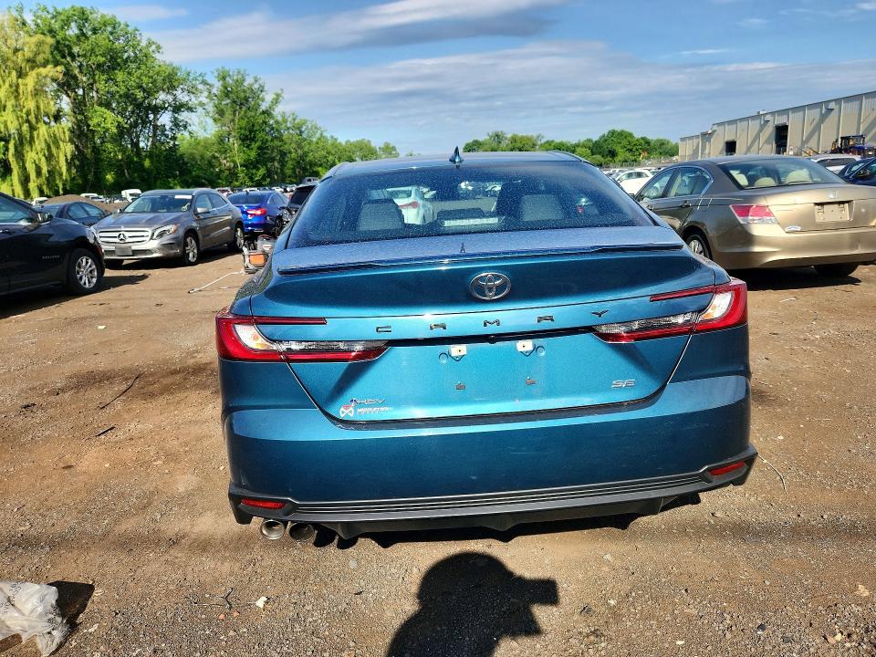 Продаж на аукціоні авто 2025 Toyota Camry, vin: 4T1DAACK0SU528114, номер лоту: 56315386