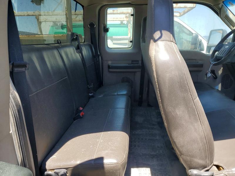 56546846 :رقم المزاد ، 1FDWX34569EA33139 vin ، 2009 Ford F350 مزاد بيع