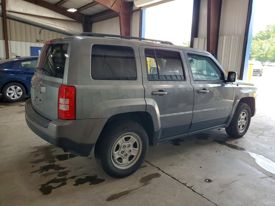 56572206 :رقم المزاد ، 1C4NJRBB2DD138983 vin ، 2013 Jeep Patriot مزاد بيع