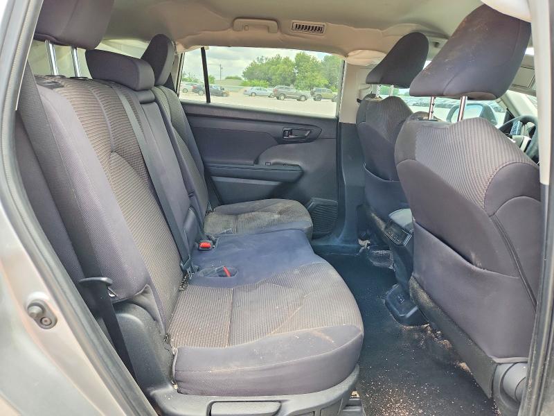 57138426 :رقم المزاد ، 5TDKDRAH2PS037743 vin ، 2023 Toyota Highlander مزاد بيع