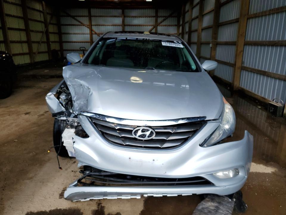 Продажа на аукционе авто 2013 Hyundai Sonata, vin: 5NPEB4AC7DH743151, номер лота: 57897026