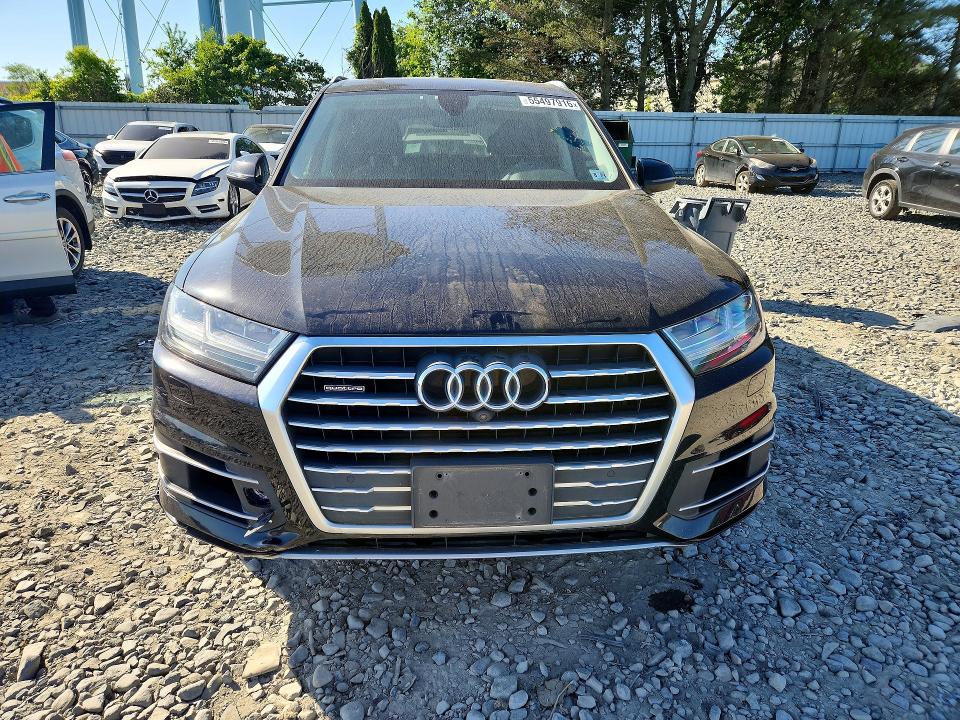 Продаж на аукціоні авто 2018 Audi Q7, vin: WA1LAAF79JD041686, номер лоту: 55497916