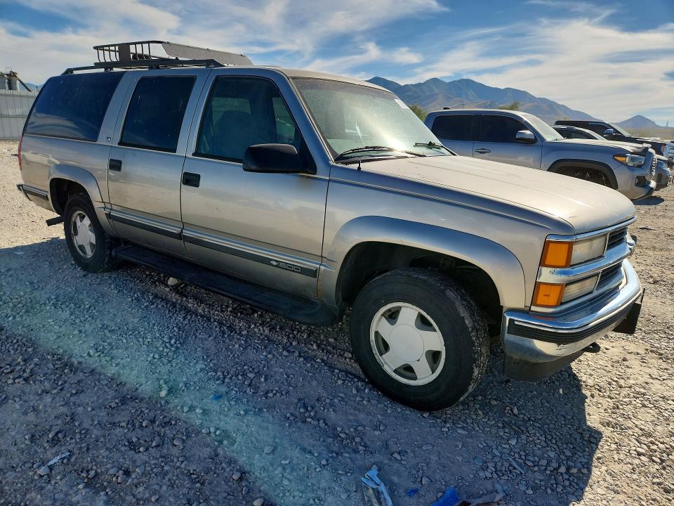 Продажа на аукционе авто 1999 Chevrolet Suburban, vin: 1GNFK16R1XJ559522, номер лота: 57856456