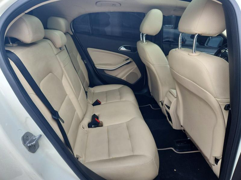2015 Mercedes-benz Gla მანქანა იყიდება აუქციონზე, vin: WDCTG4EB3FJ127123, აუქციონის ნომერი: 56704176