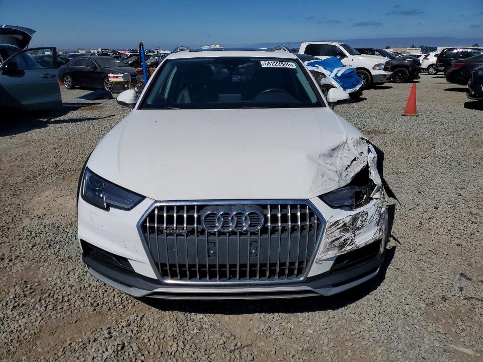 58222546 :رقم المزاد ، WA17NAF40JA077750 vin ، 2018 Audi A4 Allroad مزاد بيع