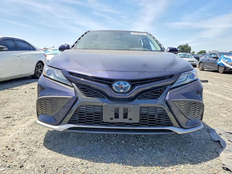 Продажа на аукционе авто 2022 Toyota Camry, vin: 4T1K31AK6NU587015, номер лота: 55598646