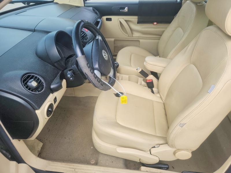 56314056 :رقم المزاد ، 3VWPW31CX9M506997 vin ، 2009 Volkswagen New Beetle مزاد بيع