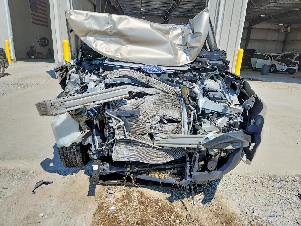 58333076 :رقم المزاد ، 2FMPK4G99JBB86248 vin ، 2018 Ford Edge مزاد بيع
