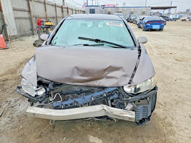 56069996 :رقم المزاد ، 19XFA1F54BE013067 vin ، 2011 Honda Civic مزاد بيع