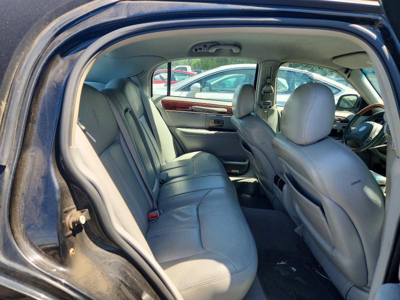 55850236 :رقم المزاد ، 1LNHM83W94Y616241 vin ، 2004 Lincoln Town Car مزاد بيع
