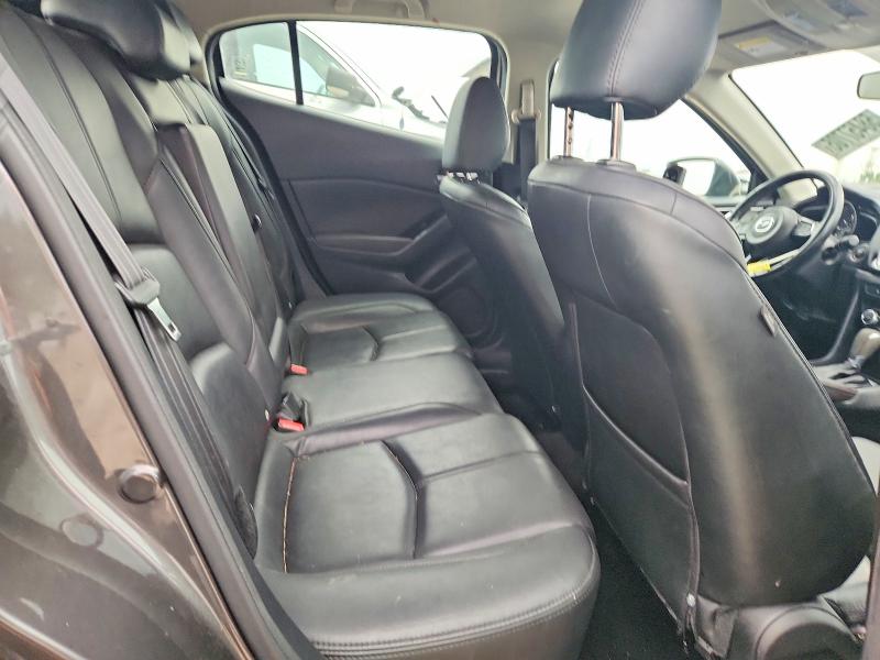 Auction sale of the 2018 Mazda 3, vin: 3MZBN1L37JM270005, lot number: 58457706