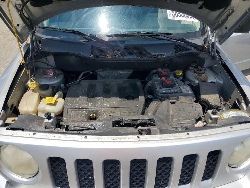 56936326 :رقم المزاد ، 1J4NT1GB3BD196841 vin ، 2011 Jeep Patriot مزاد بيع