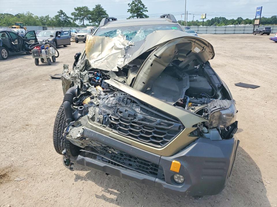 85617165 :رقم المزاد ، 4S4BTGUD4P3136416 vin ، 2023 Subaru Outback مزاد بيع