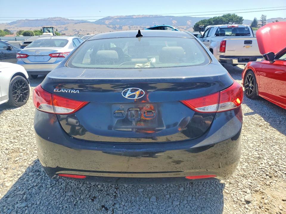 2013 Hyundai Elantra მანქანა იყიდება აუქციონზე, vin: KMHDH4AE3DU533496, აუქციონის ნომერი: 57924546