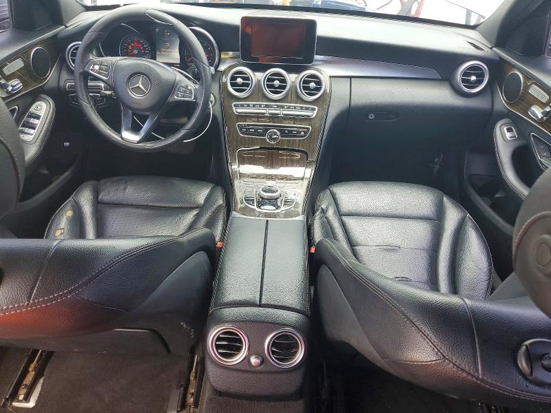55880616 :رقم المزاد ، 55SWF4JB8JU246411 vin ، 2018 Mercedes-benz C مزاد بيع