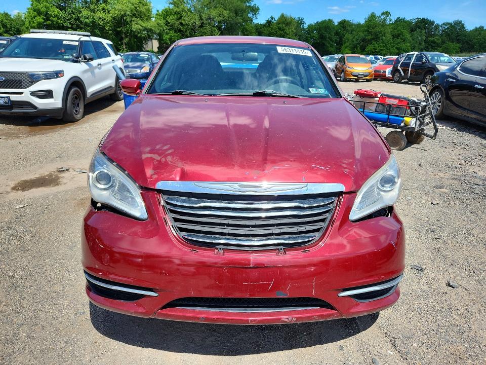 Продаж на аукціоні авто 2014 Chrysler 200, vin: 1C3CCBAB9EN238430, номер лоту: 56311416