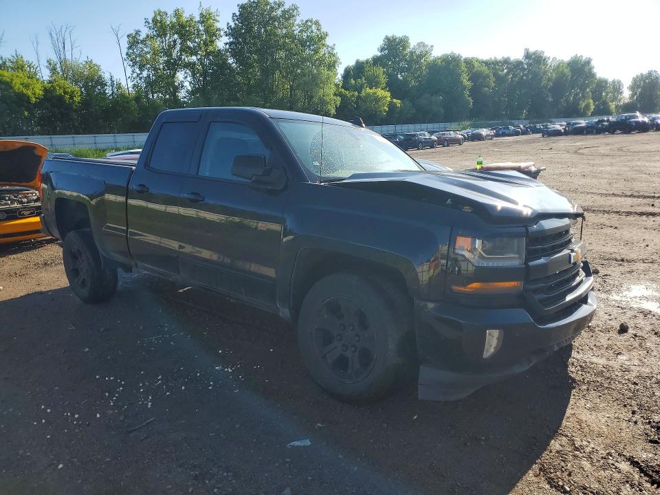 Продаж на аукціоні авто 2018 Chevrolet Silverado, vin: 1GCVKREC1JZ146251, номер лоту: 55640306