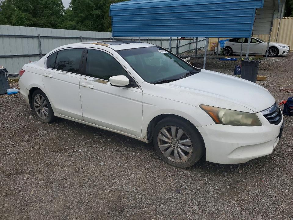 2011 Honda Accord მანქანა იყიდება აუქციონზე, vin: 1HGCP2F80BA036612, აუქციონის ნომერი: 55603186
