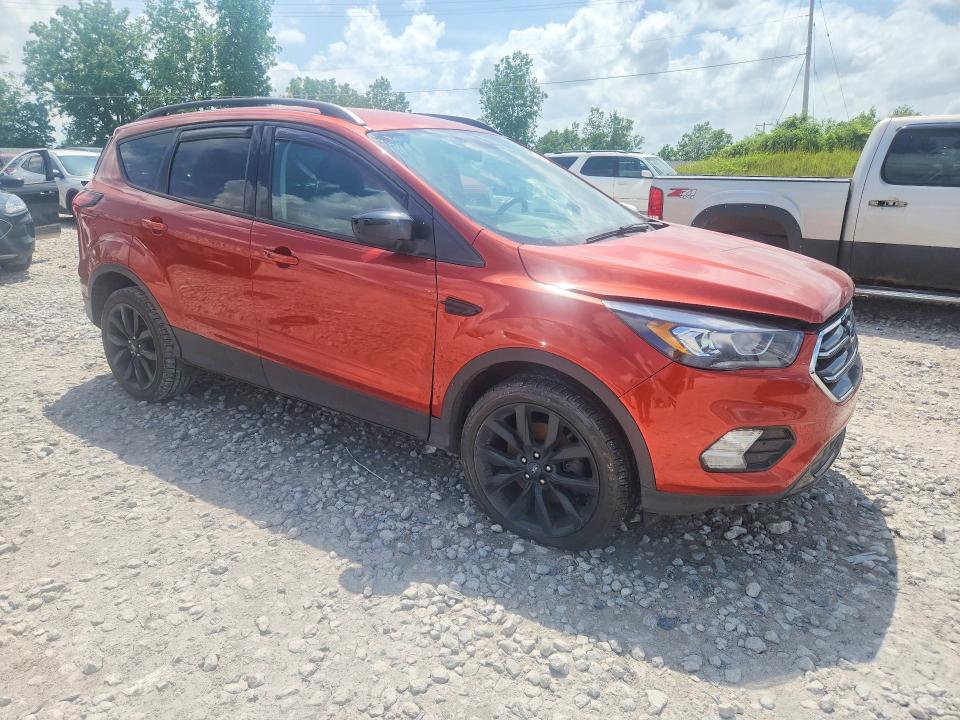 Продажа на аукционе авто 2019 Ford Escape, vin: 1FMCU9GD1KUA51688, номер лота: 56732076