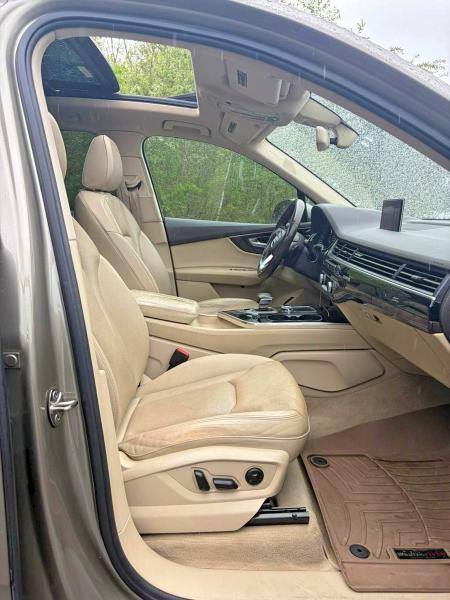Aukcja sprzedaży 2017 Audi Q7, vin: WA1LAAF77HD007630, numer aukcji: 55846866