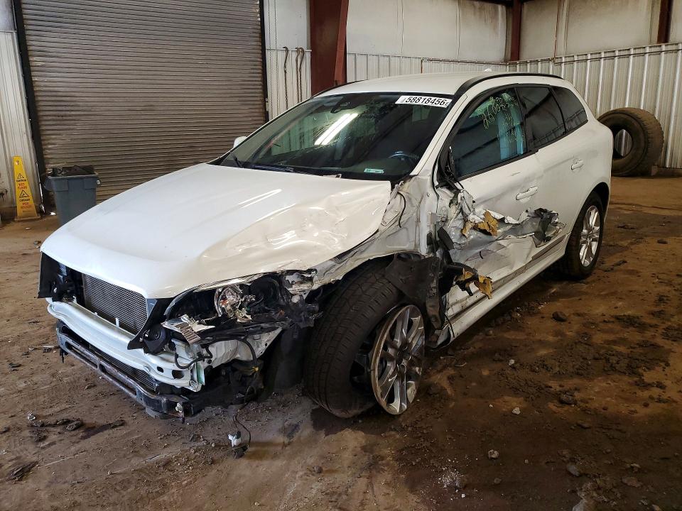 Продаж на аукціоні авто 2014 Volvo Xc60, vin: YV4940DZ3E2529780, номер лоту: 58818456