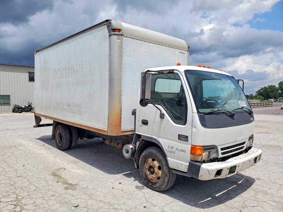 56975106 :رقم المزاد ، J8DB4B16X57001990 vin ، 2005 Gmc W4 مزاد بيع