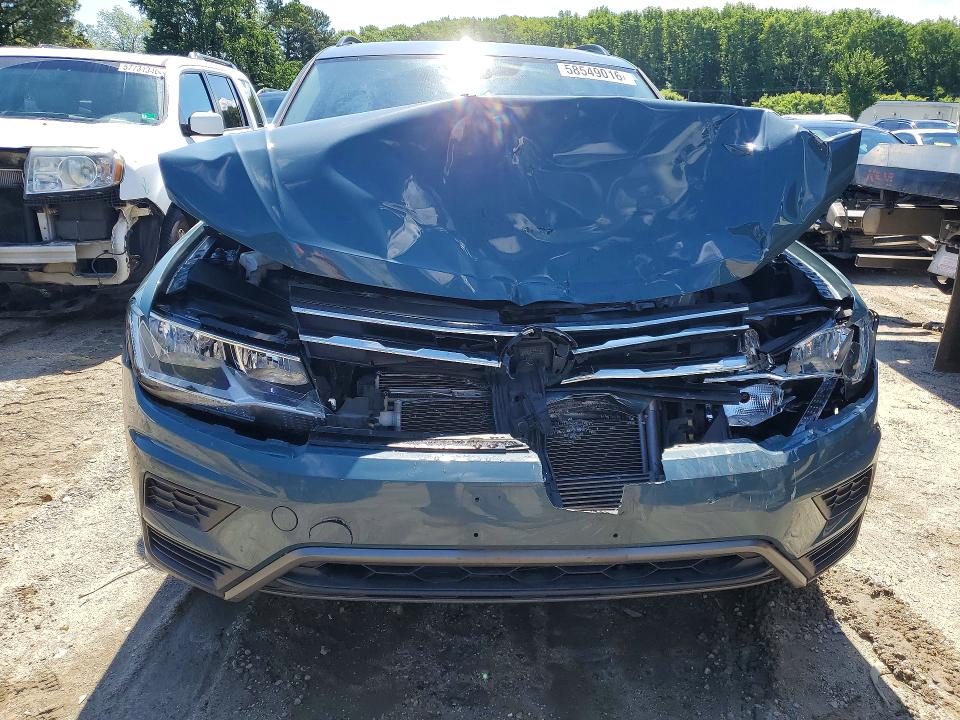58549016 :رقم المزاد ، 3VV3B7AXXKM153000 vin ، 2019 Volkswagen Tiguan مزاد بيع