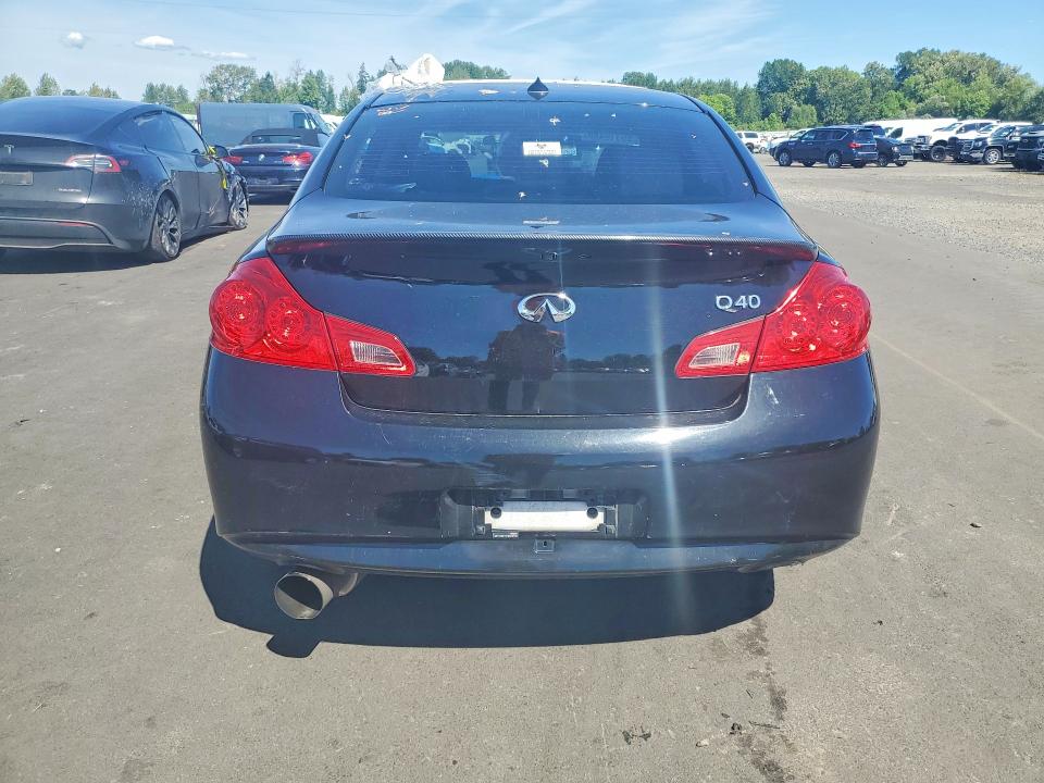 2015 Infiniti Q40 მანქანა იყიდება აუქციონზე, vin: JN1CV6AR1FM650796, აუქციონის ნომერი: 55310486