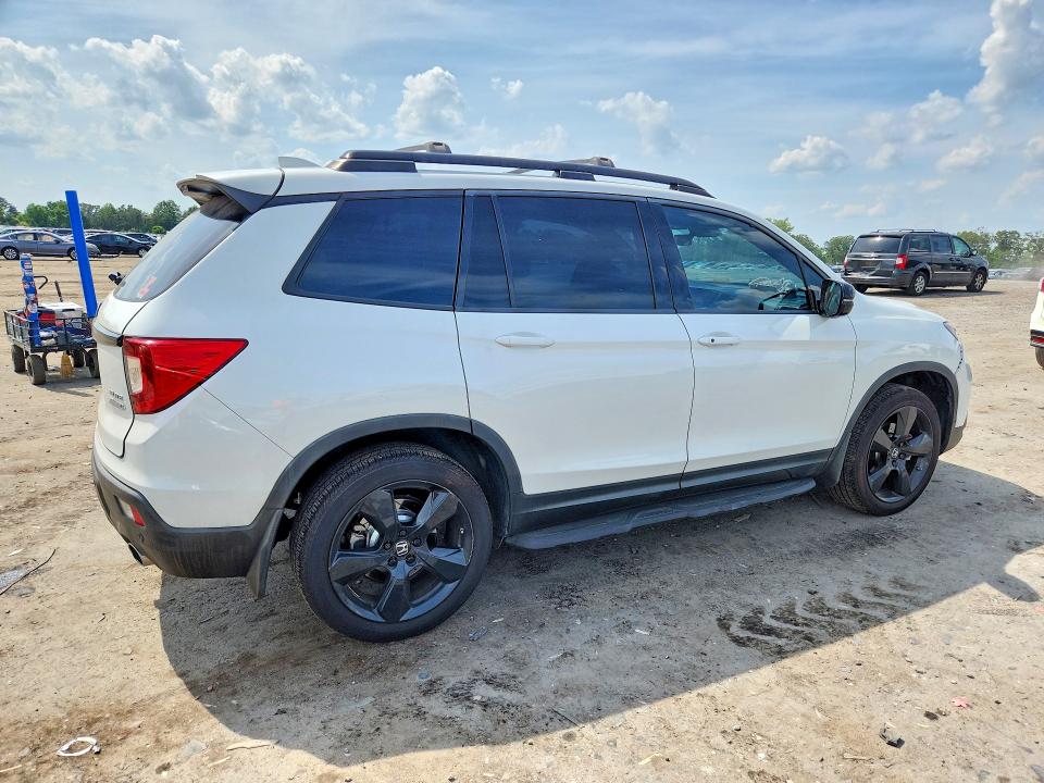 56898956 :رقم المزاد ، 5FNYF8H08MB014725 vin ، 2021 Honda Passport مزاد بيع