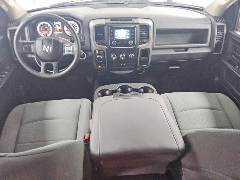 56251536 :رقم المزاد ، 1C6RR7FG8JS277194 vin ، 2018 Ram 1500 مزاد بيع