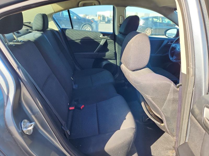 56130176 :رقم المزاد ، JM1BL1TF1D1722020 vin ، 2013 Mazda 3 مزاد بيع