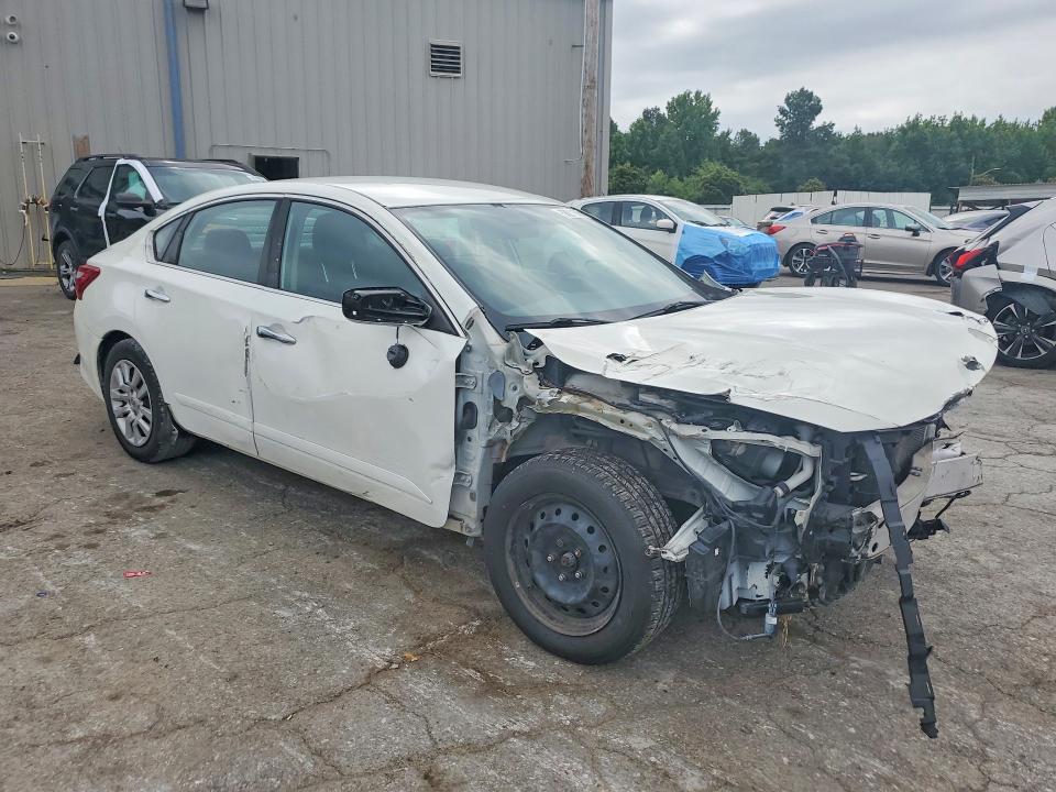 58211066 :رقم المزاد ، 1N4AL3AP8HC215893 vin ، 2017 Nissan Altima مزاد بيع