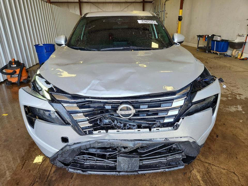 56268066 :رقم المزاد ، 5N1BT3BA3SC807617 vin ، 2025 Nissan Rogue مزاد بيع