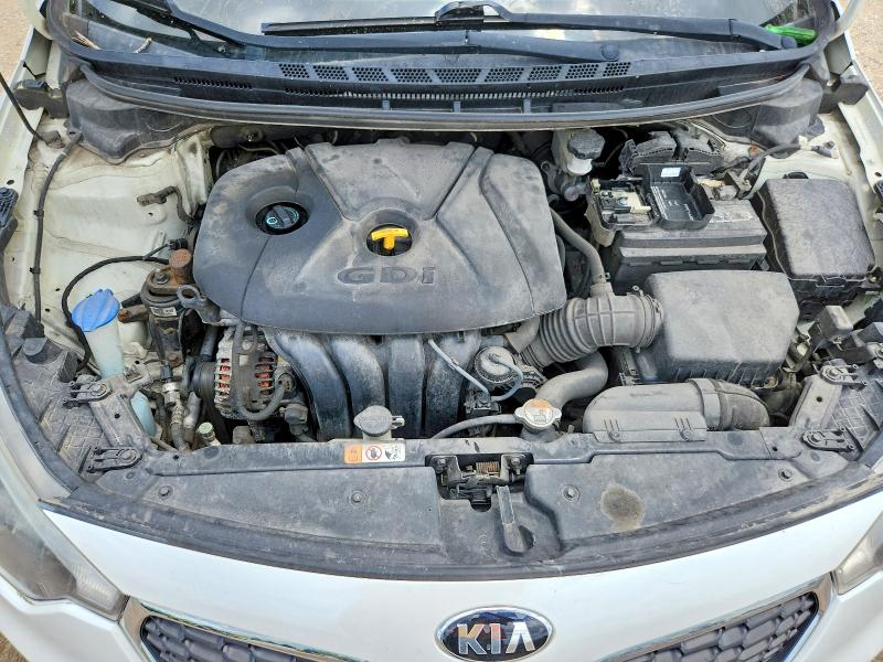 2015 Kia Forte მანქანა იყიდება აუქციონზე, vin: KNAFX4A89F5318189, აუქციონის ნომერი: 58229316