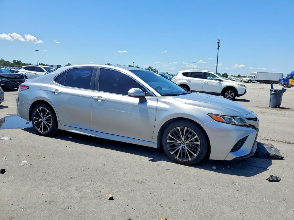 Aukcja sprzedaży 2018 Toyota Camry, vin: 4T1B11HKXJU029254, numer aukcji: 58008156