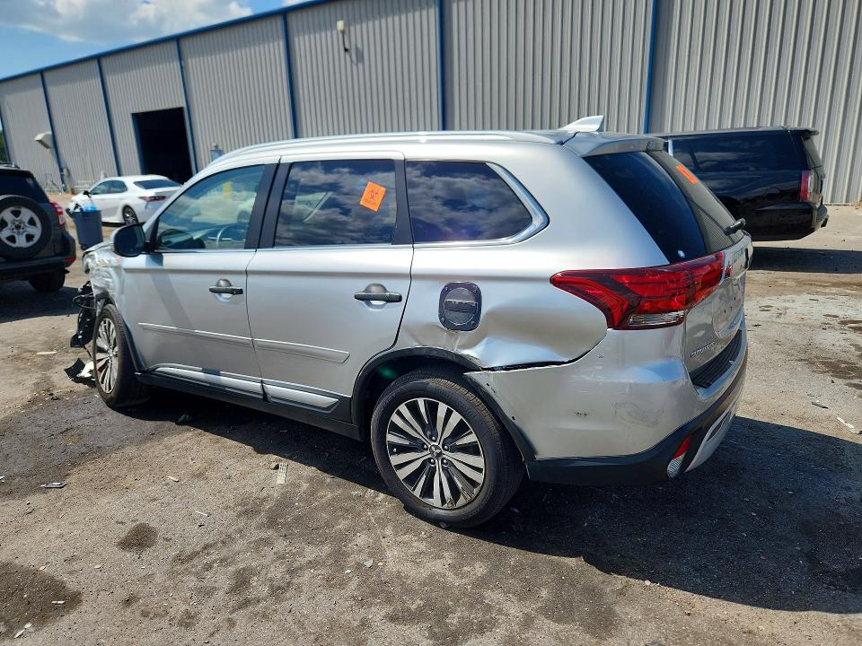 58584606 :رقم المزاد ، JA4AZ3A32LZ018305 vin ، 2020 Mitsubishi Outlander مزاد بيع