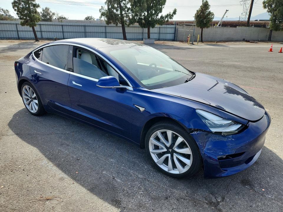 2020 Tesla Model 3 მანქანა იყიდება აუქციონზე, vin: 5YJ3E1EA0LF806822, აუქციონის ნომერი: 56519286