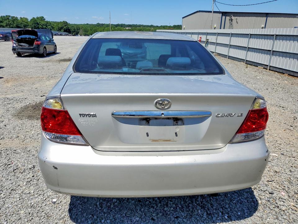 2005 Toyota Camry მანქანა იყიდება აუქციონზე, vin: 4T1BE30K55U529811, აუქციონის ნომერი: 55803796