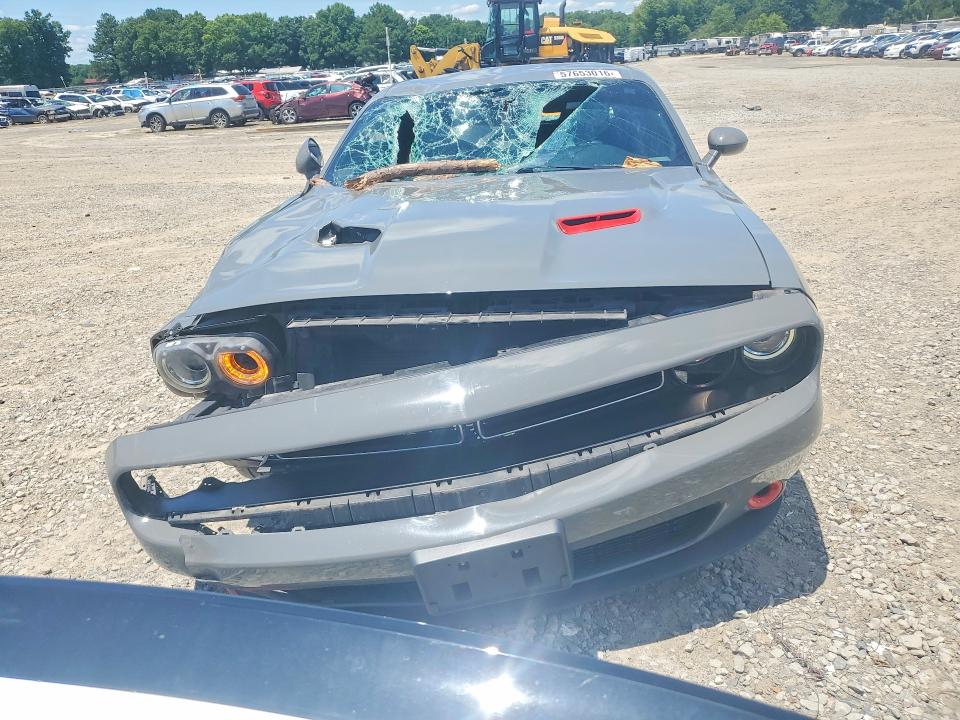 Продаж на аукціоні авто 2018 Dodge Challenger, vin: 2C3CDZAG6JH317574, номер лоту: 57653016