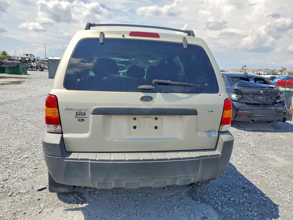Продажа на аукционе авто 2005 Ford Escape, vin: 1FMYU93175KB63123, номер лота: 56632686